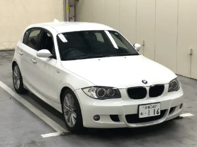 BMW 1 SERIES