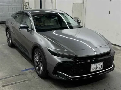 TOYOTA CROWN CROSSOVER