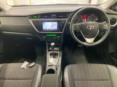 TOYOTA AURIS 2