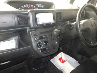 DAIHATSU HIJET CADDY