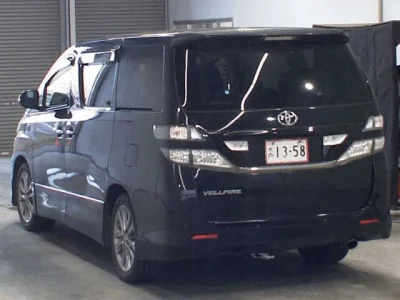 TOYOTA VELLFIRE