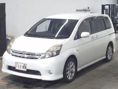 TOYOTA ISIS