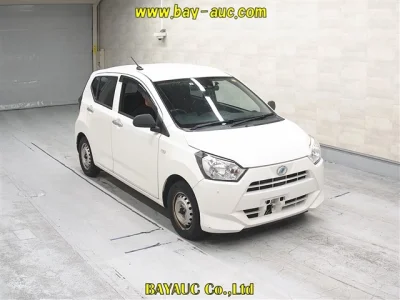 DAIHATSU MIRA E S 1