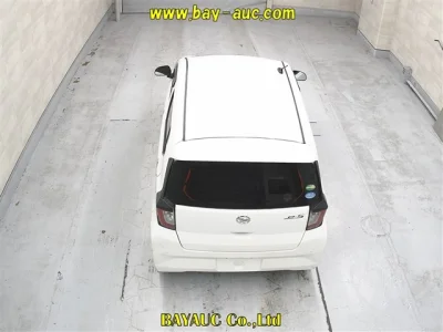 DAIHATSU MIRA E S 4