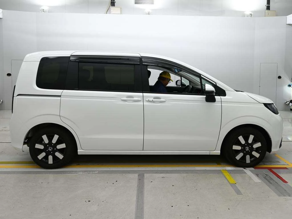 Honda Freed  с аукциона в Японии