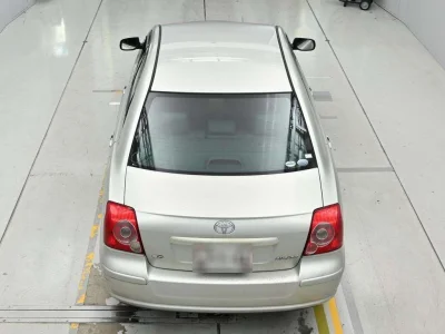 TOYOTA AVENSIS SEDAN
