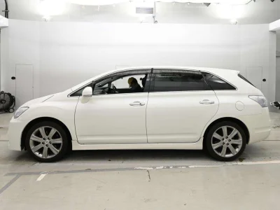Toyota Mark X Zio