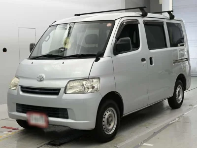 Toyota LiteAce Van