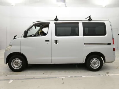 Toyota LiteAce Van