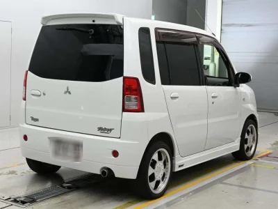 Mitsubishi Toppo