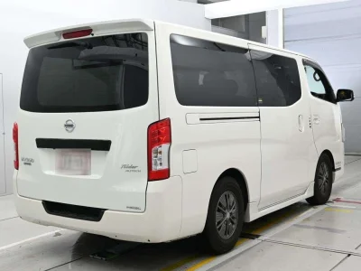 NISSAN NV350 CARAVAN
