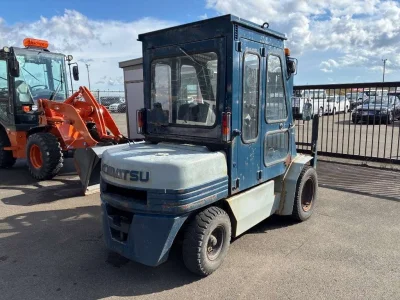 KOMATSU FORKLIFT
