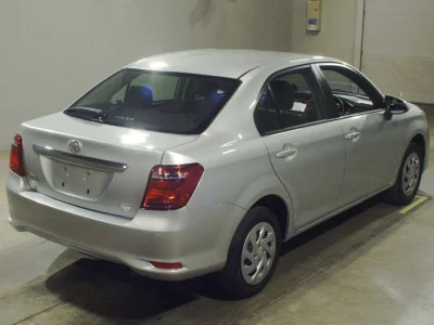 TOYOTA COROLLA AXIO 2