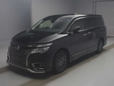 Статистика аукционов Nissan Elgrand