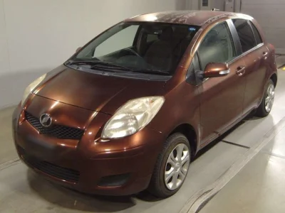 TOYOTA VITZ