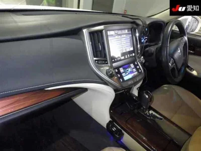 TOYOTA CROWN 3