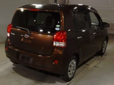 TOYOTA PORTE