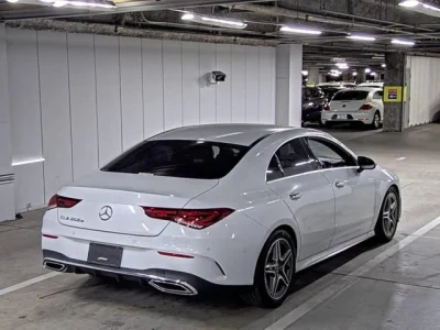 MERCEDES BENZ CLA 2