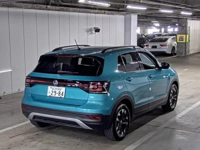 VOLKSWAGEN T-CROSS 2