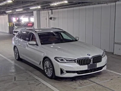 BMW 5 SERIES 1