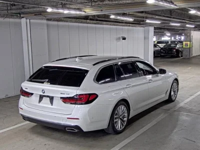 BMW 5 SERIES 2