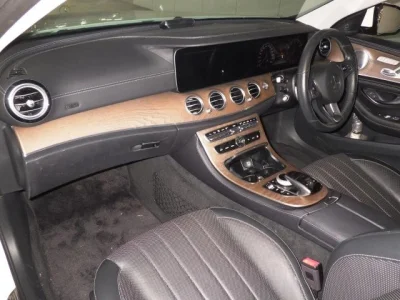 MERCEDES BENZ E CLASS