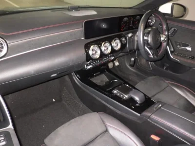 MERCEDES BENZ CLA SHOOTING BRAKE