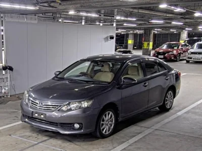 TOYOTA PREMIO