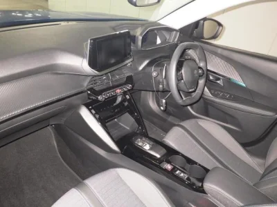 PEUGEOT 2008 3