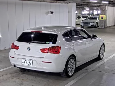 BMW 1 SERIES 2