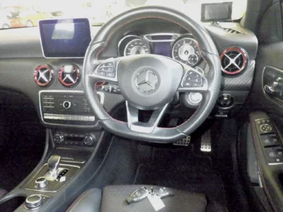 MERCEDES BENZ AMG A CLASS
