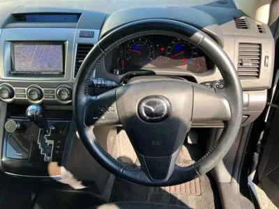 MAZDA MPV