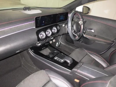 MERCEDES BENZ CLA SHOOTING BRAKE