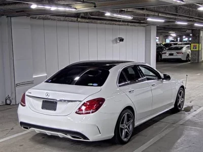 MERCEDES BENZ C CLASS