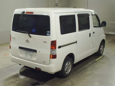 TOYOTA LITE ACE VAN