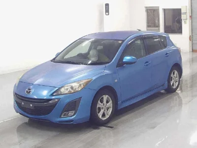 MAZDA AXELA