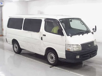 TOYOTA HIACE