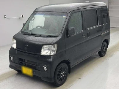 DAIHATSU HIJET VAN 1