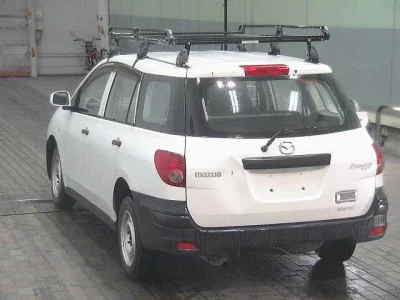 MAZDA FAMILIA VAN