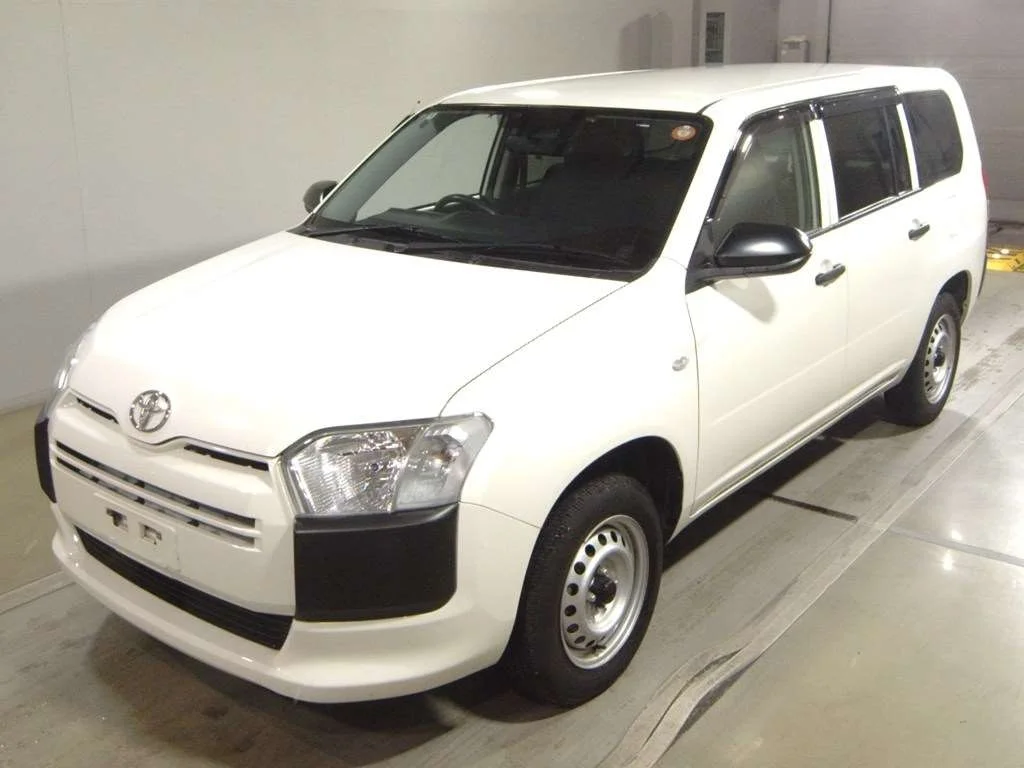 Toyota Probox 2023