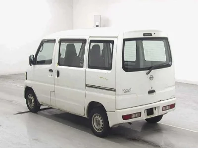 NISSAN CLIPPER VAN