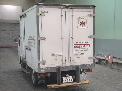 MITSUBISHI CANTER