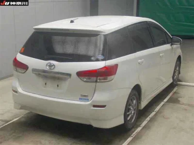 TOYOTA WISH