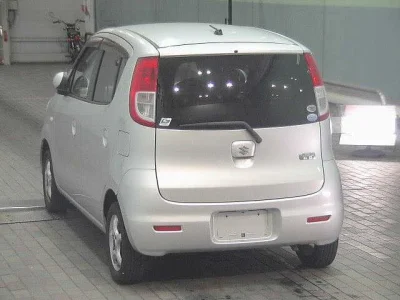 SUZUKI MRWAGON