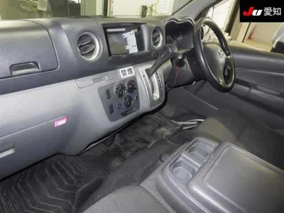 NISSAN NV350 CARAVAN