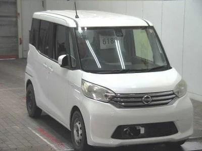 NISSAN DAYZ ROOX