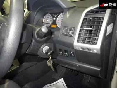 NISSAN WINGROAD 4