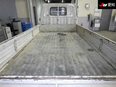 MAZDA BONGO BRAWNY TRUCK