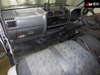 NISSAN VANETTE TRUCK