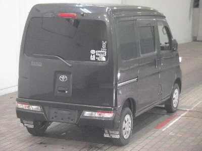 TOYOTA PIXIS VAN